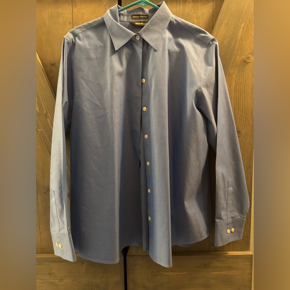 Eddie Bauer wrinkle resistant button down, size XL